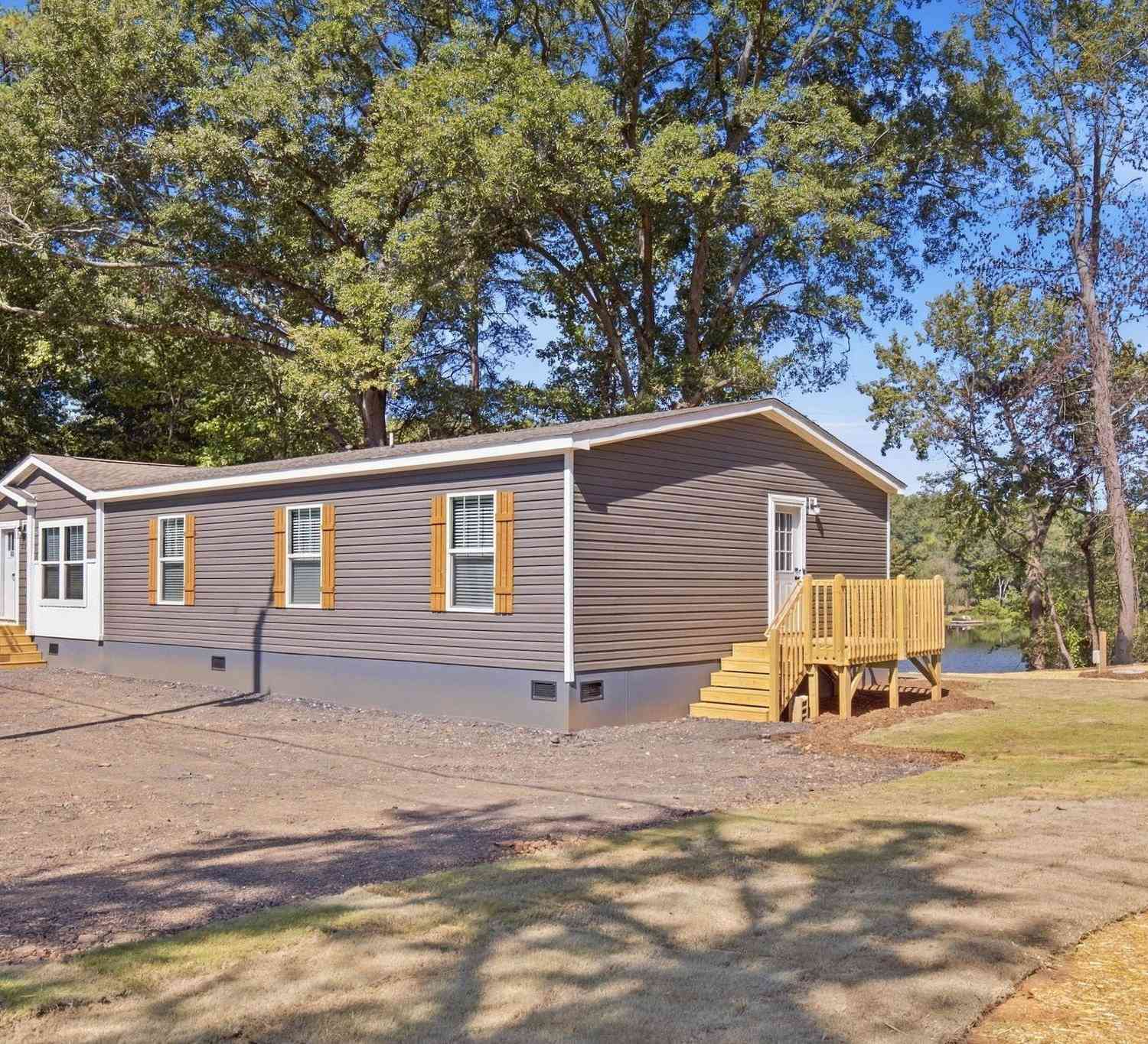 Mobile Home For Sale - 438 Berry Shoals<br/> Spartanburg County, Duncan, SC 29334