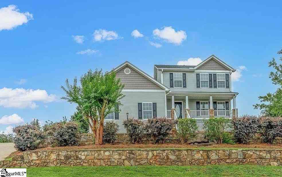 Homes For Sale - 156 Faulkner<br/> Greer, SC 29651