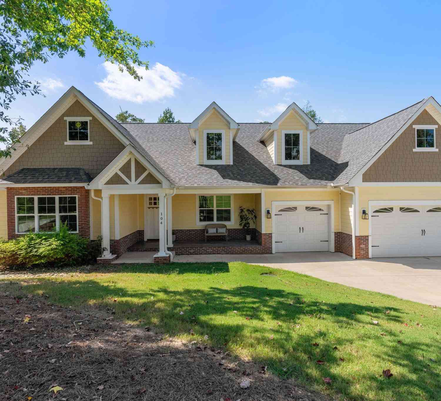 Homes For Sale - 104 Pinelands<br/> Travelers Rest, SC 29690