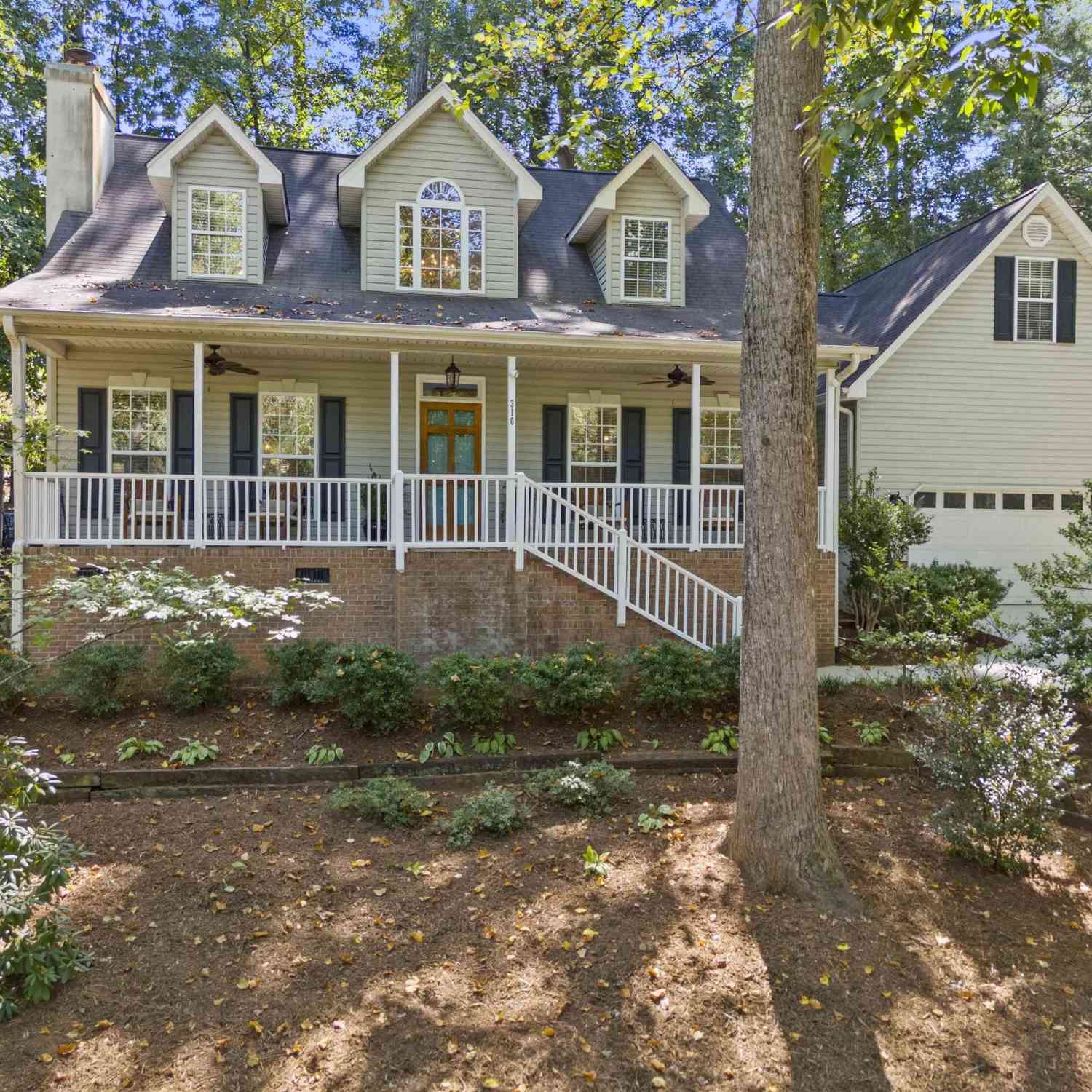 Homes For Sale - 310 Ashford<br/> Greenville, SC 29609