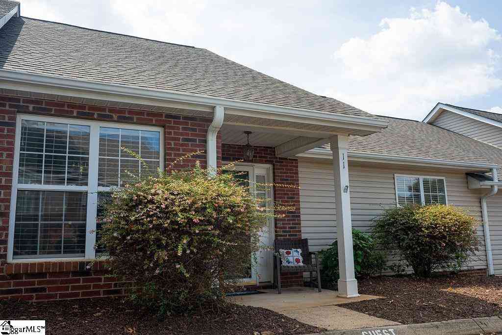 Condo For Sale - 11 Hillside Glen<br/> Greer, SC 29650