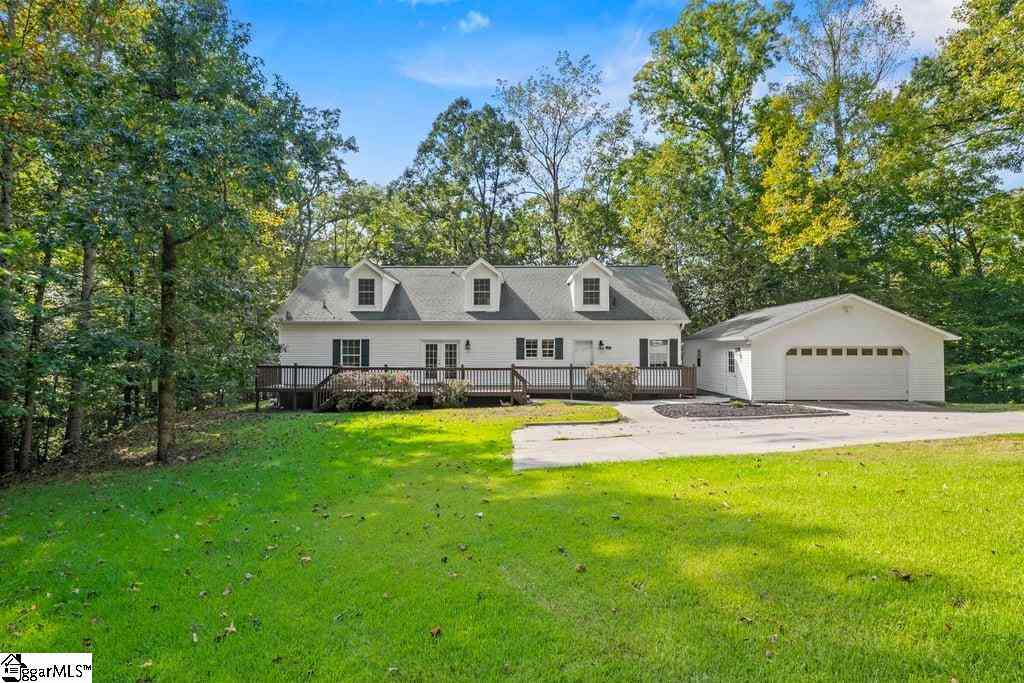 Homes For Sale - 107 Buttercup<br/> Westminster, SC 29693