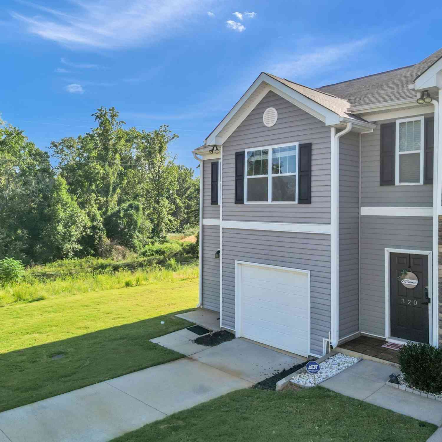 Townhouse For Sale - 322 Sea Isle<br/> Greenville County, Greer, SC 29561