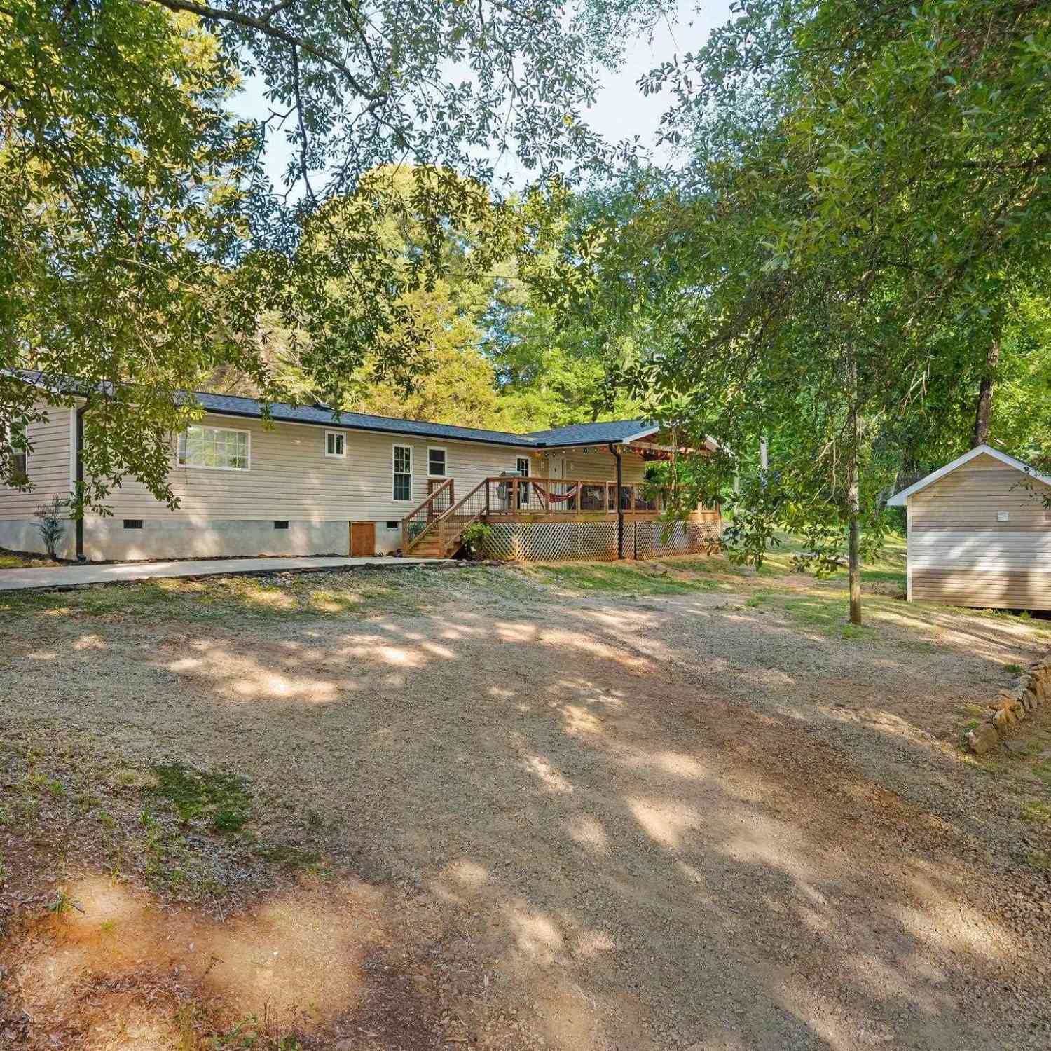 Mobile Home For Sale - 217 Old River<br/> Pelzer, SC 29669