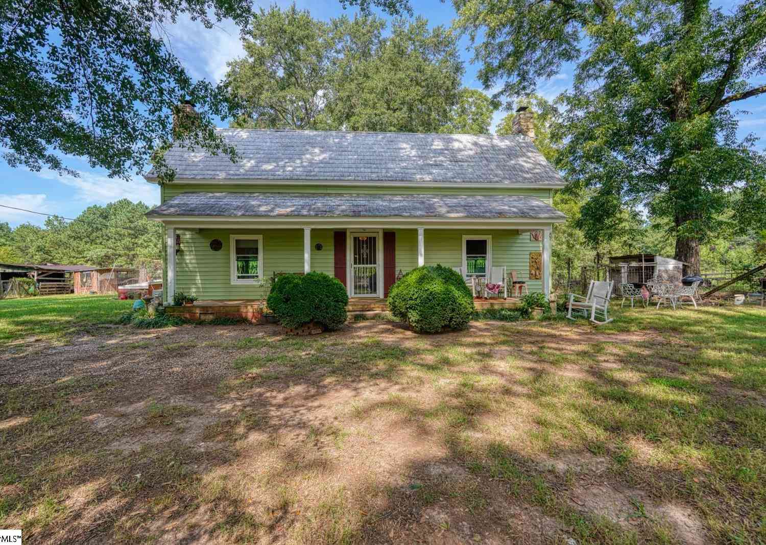 Homes For Sale - 200 Lowe<br/> Inman, SC 29349