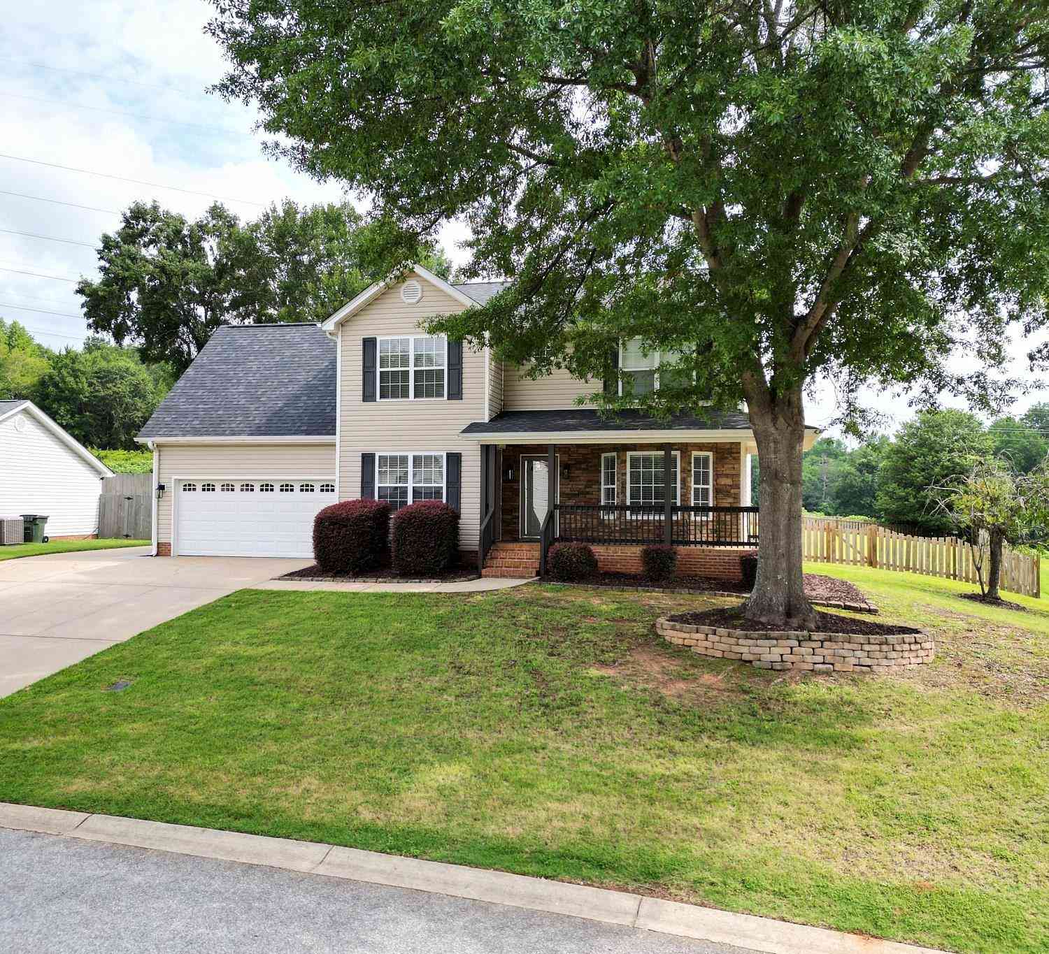 Homes For Sale - 716 Hibiscus<br/> Lyman, SC 29365
