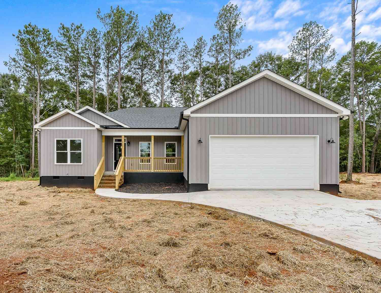 Homes For Sale - 2202 White Street<br/> Anderson, SC 29624