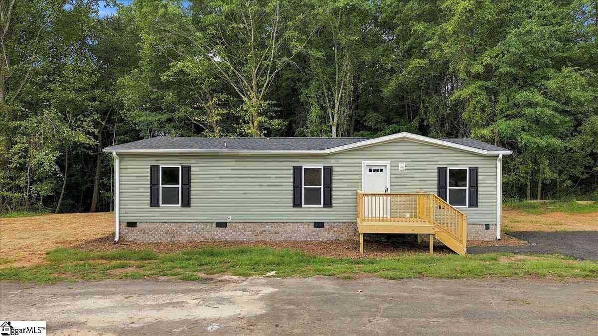 Mobile Home For Sale - 114 James Anthony<br/> Pickens County, Pickens, SC 29671