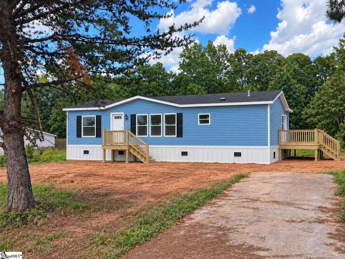 Mobile Home For Sale - 106 Carson Creek<br/> Greenville County, Piedmont, SC 29673