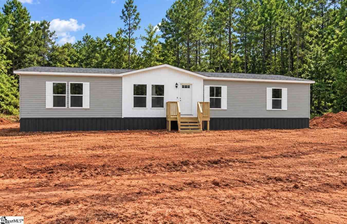 Mobile Home For Sale - 1080 S Harper St.<br/> Laurens, SC 29360