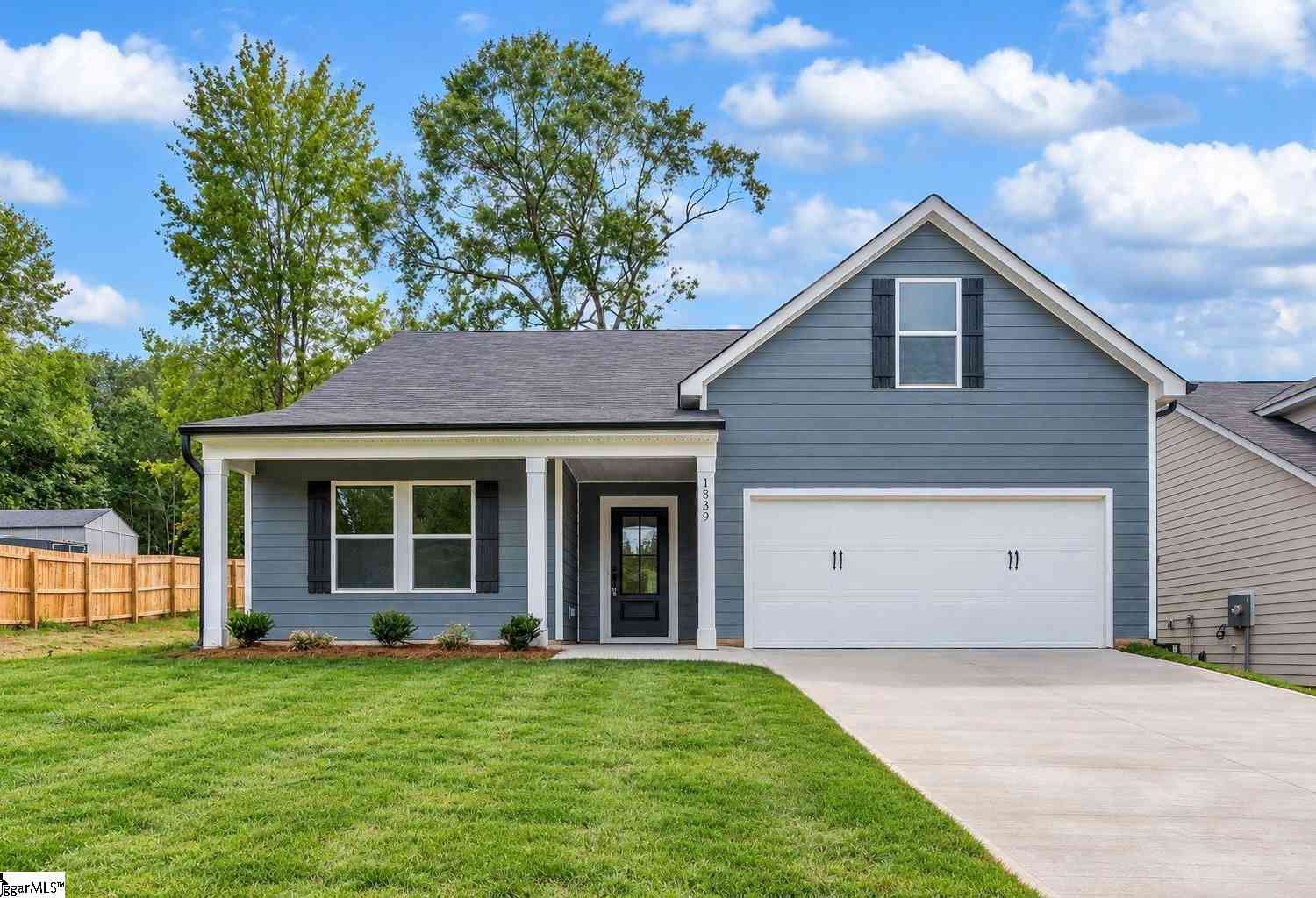Homes For Sale - 1839 Memorial Drive<br/> Greer, SC 29651