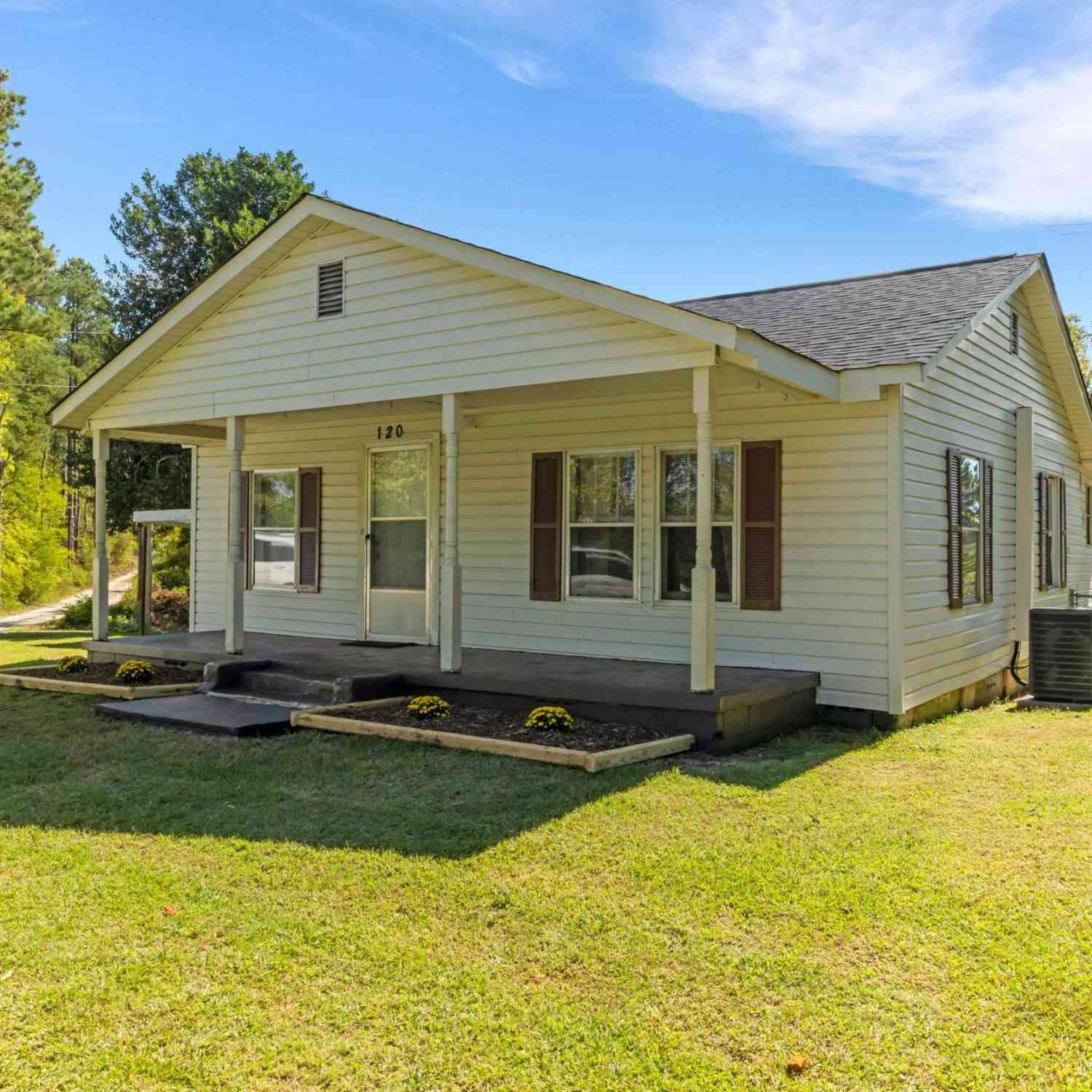 Homes For Sale - 120 Sardis School House<br/> Union, SC 29379