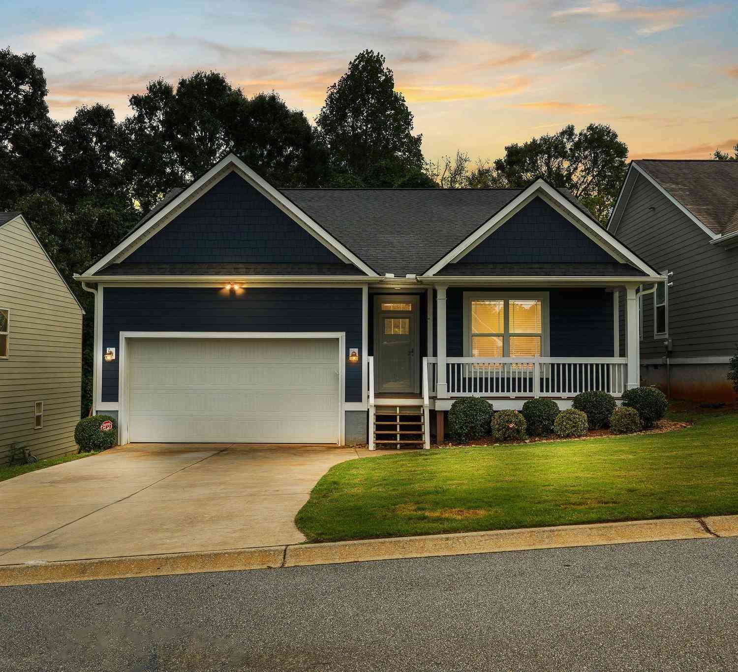 Homes For Sale - 126 Colonial<br/> Pickens, SC 29671