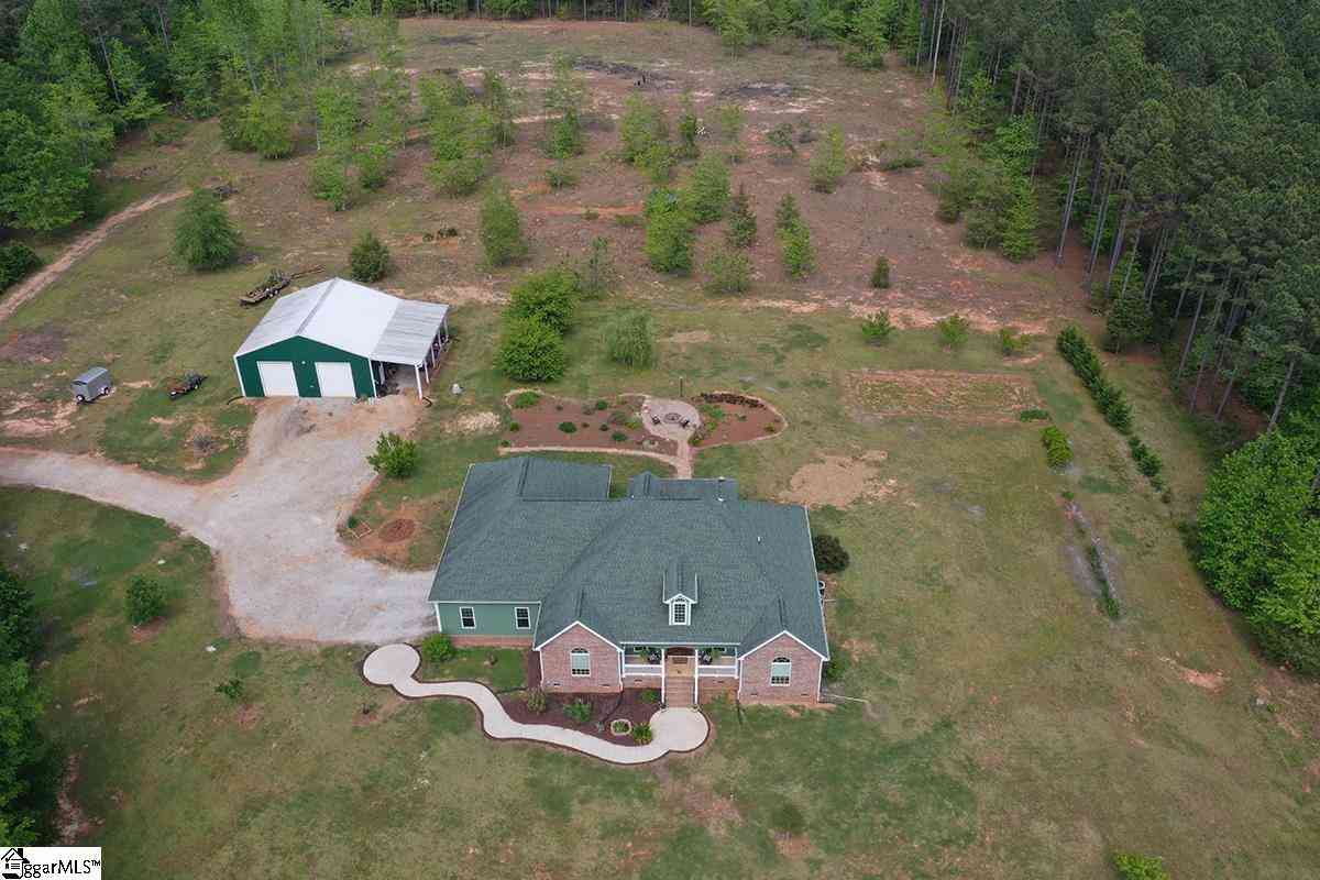 Homes For Sale - 551 Chiply<br/> Greenwood, SC 29646
