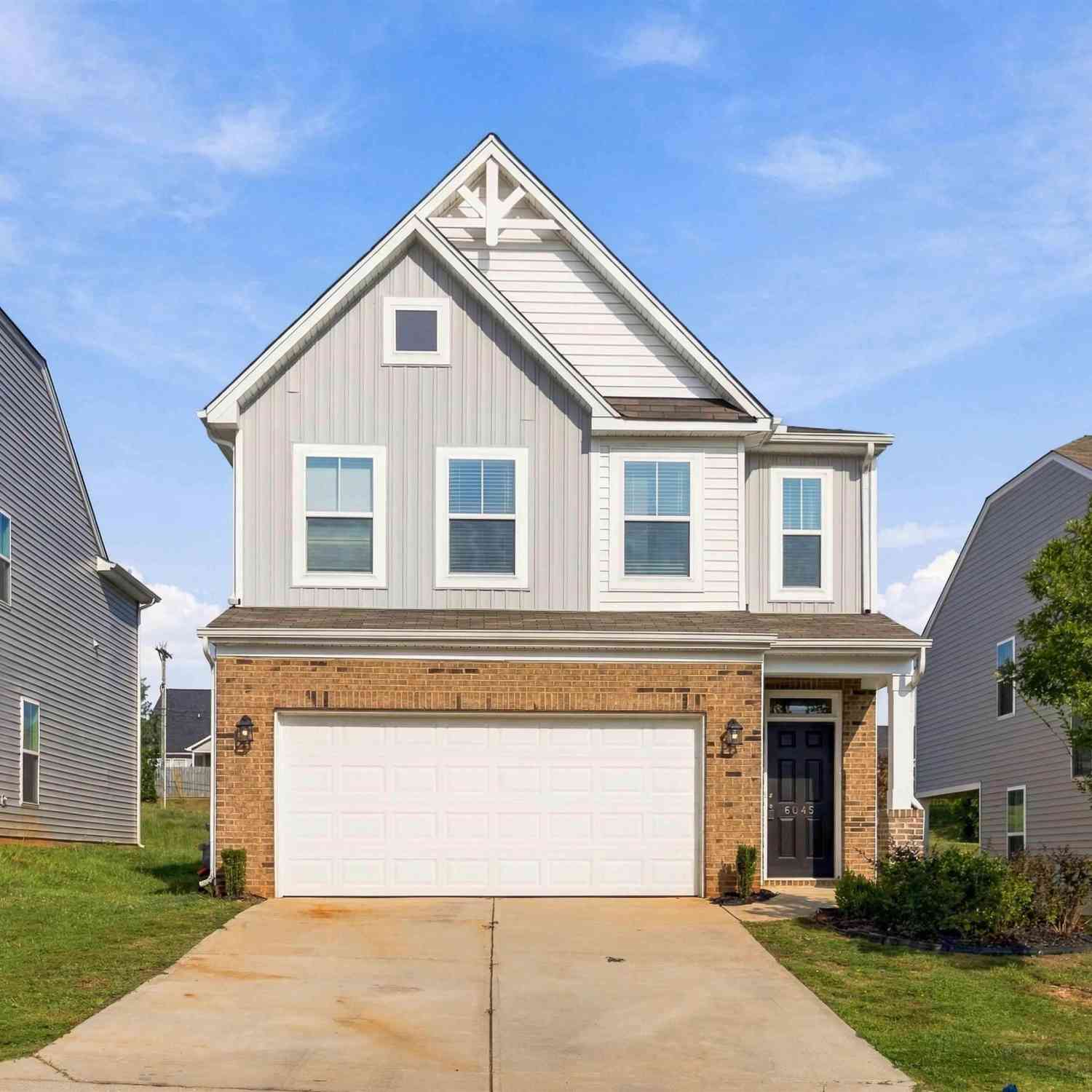 Homes For Sale - 6045 Haddington<br/> Roebuck, SC 29376