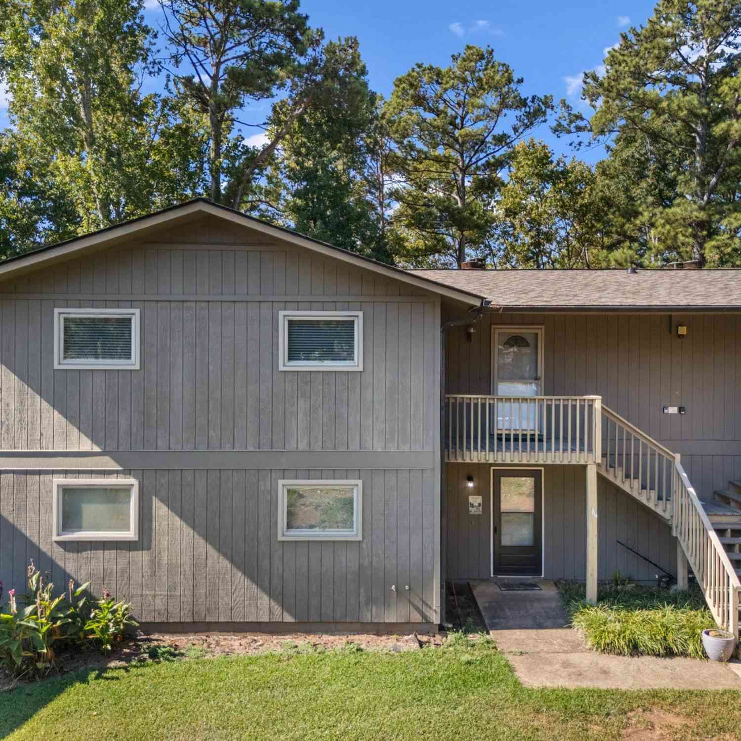 Condo For Sale - 17C Hartwell Villas<br/> Anderson County, Anderson, SC 29626