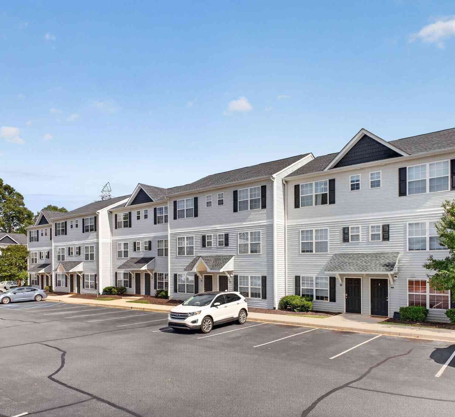 Townhouse For Sale - 245 E Campus<br/> Central, SC 29630