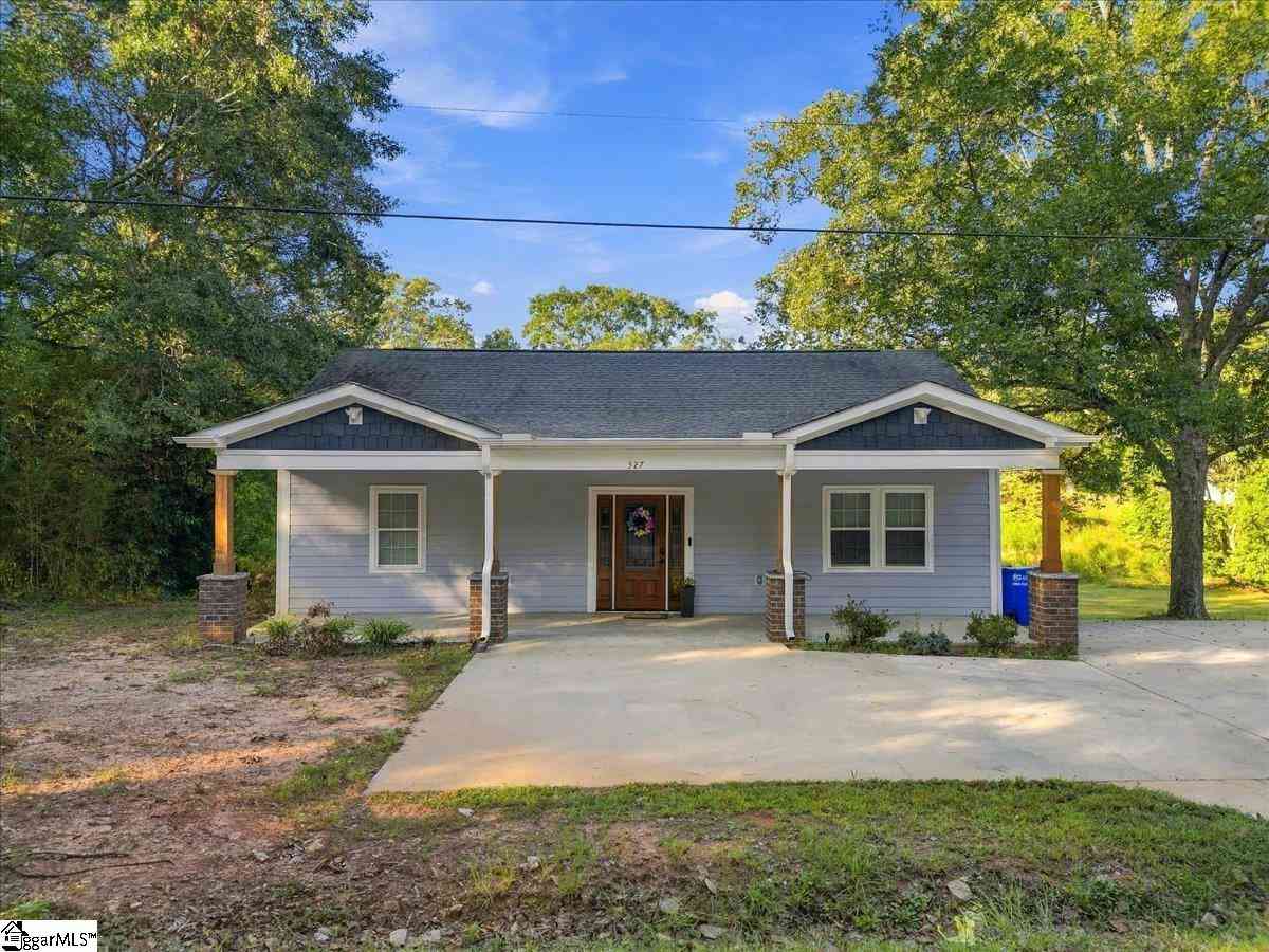Homes For Sale - 327 Rehobeth School<br/> Piedmont, SC 29673