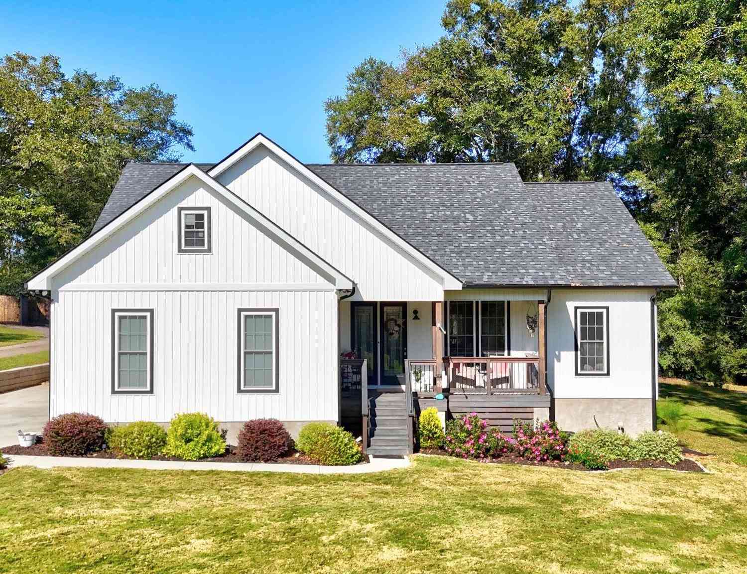 Homes For Sale - 19 Blue Ridge<br/> Pickens County, Liberty, SC 29657