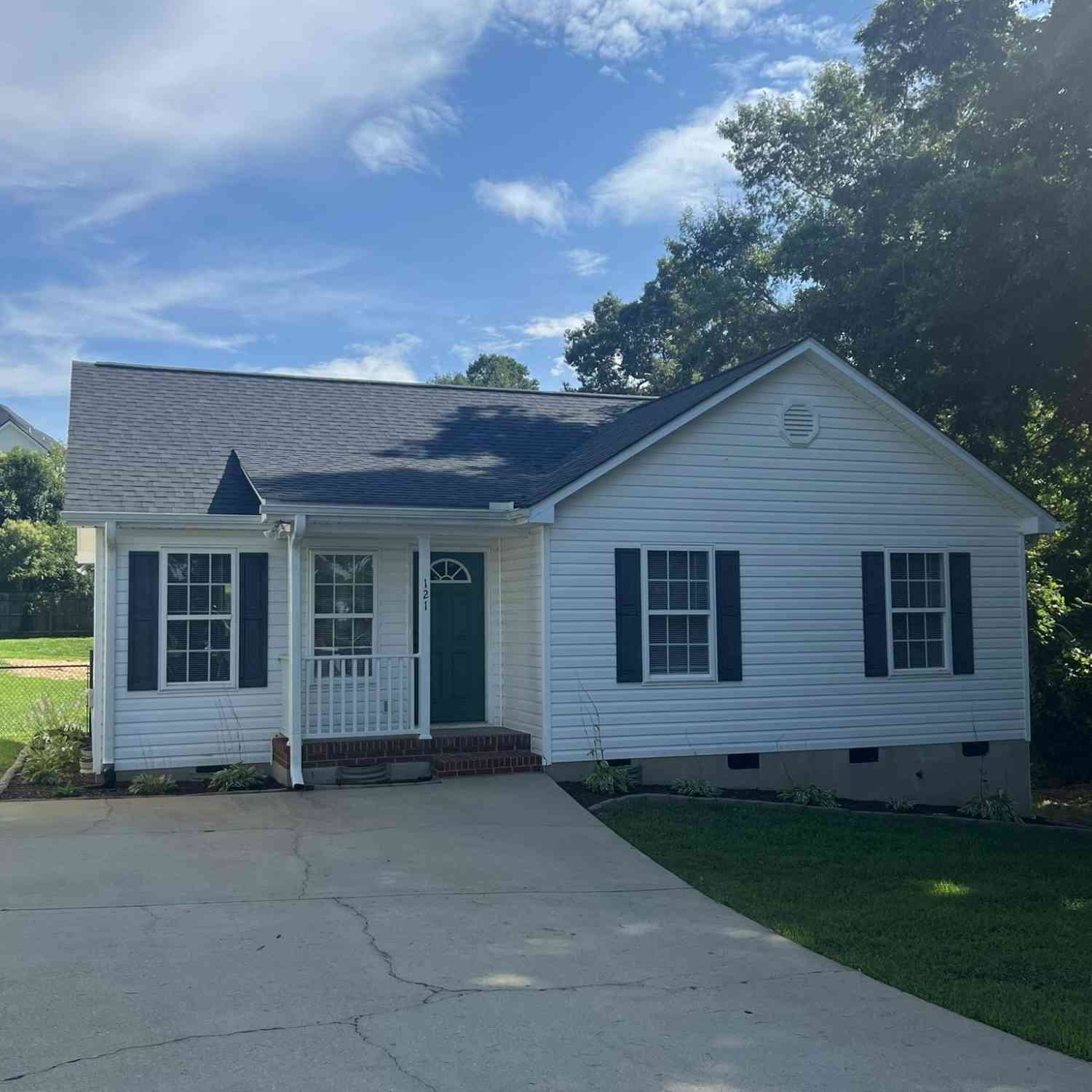 Homes For Rent - 121 Mountain View<br/> Greer, SC 29650
