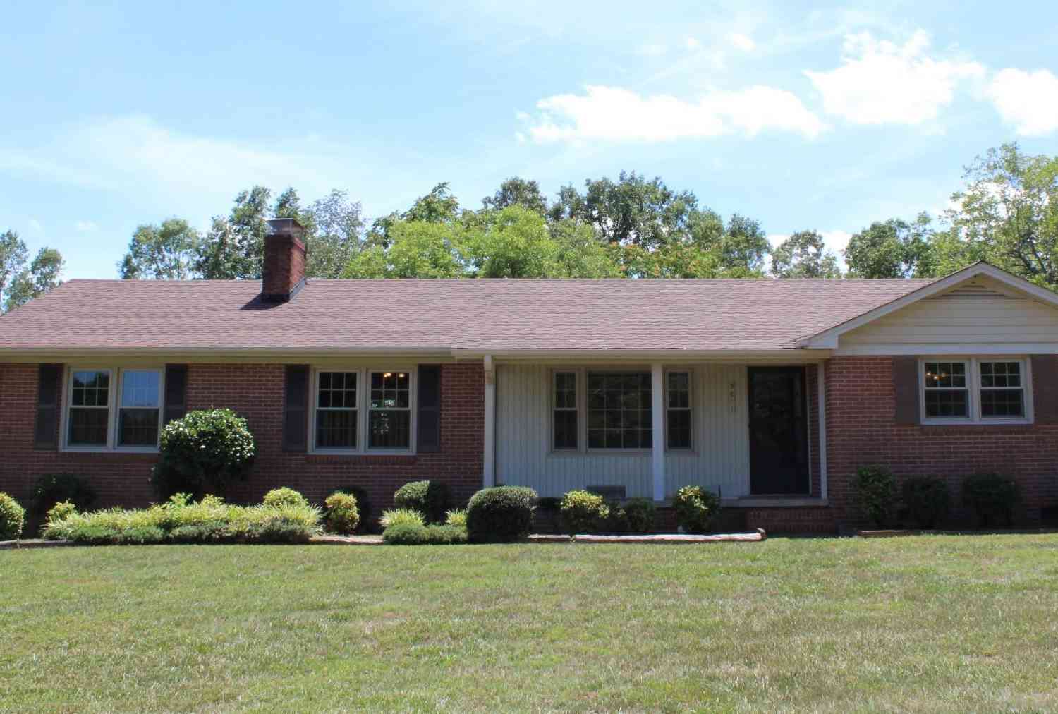 Homes For Rent - 3841 N Hwy 101<br/> Greer, SC 29651