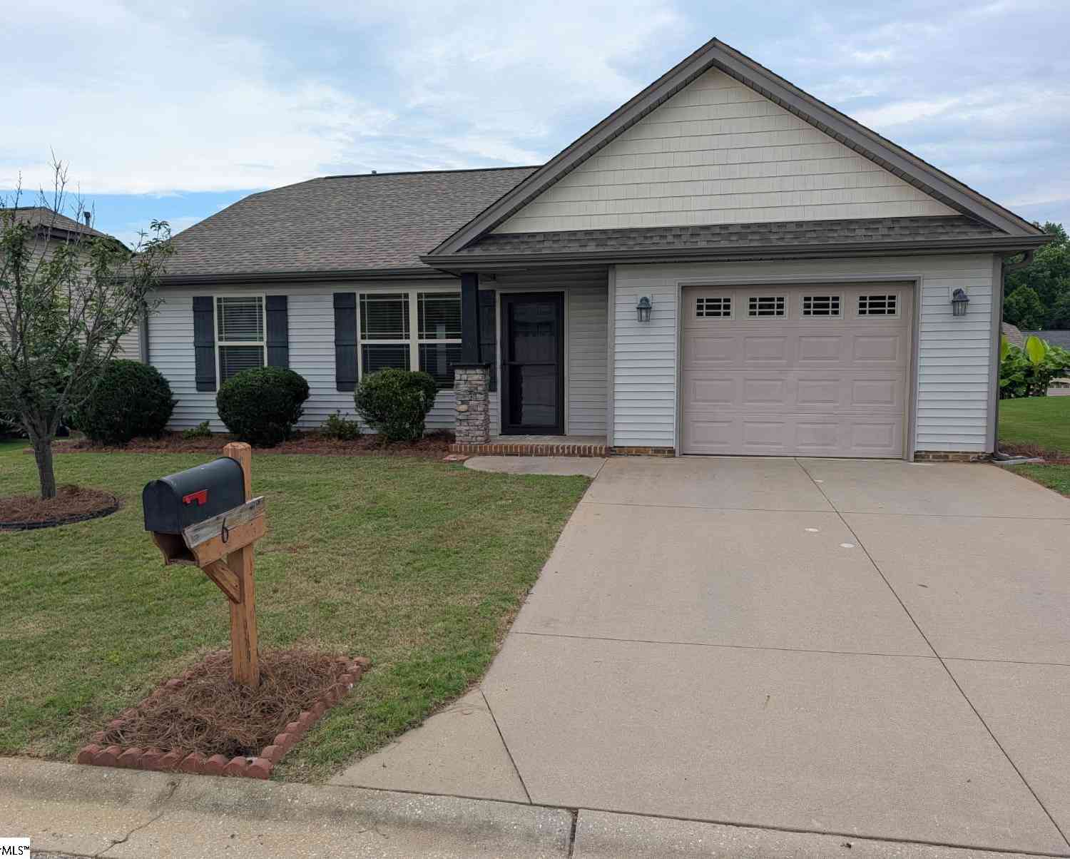 Homes For Rent - 6 Nautical<br/> Greer, SC 29650