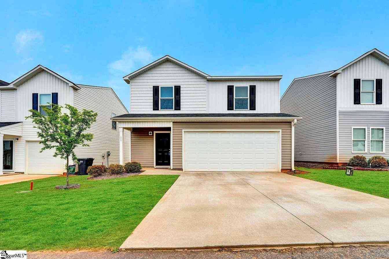 Homes For Rent - 11 Carters Green<br/> Greenville, SC 29605