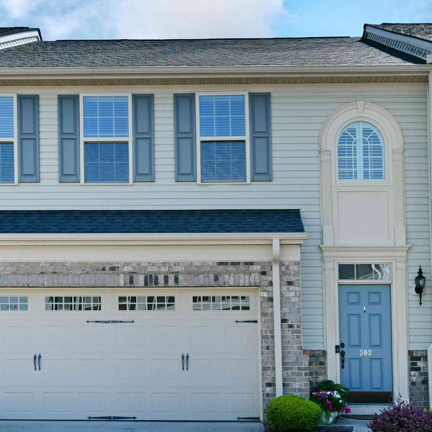 Townhouse For Rent - 303 Corday<br/> Greer, SC 29650