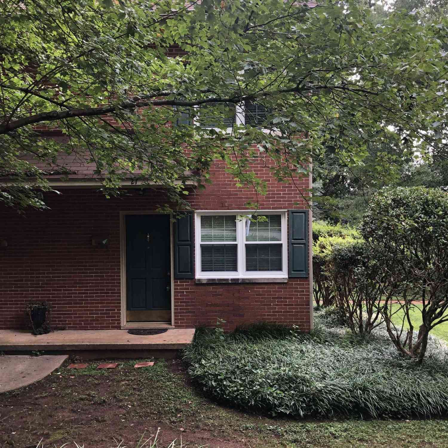 Condo For Rent - 27 Faris<br/> Greenville, SC 29605