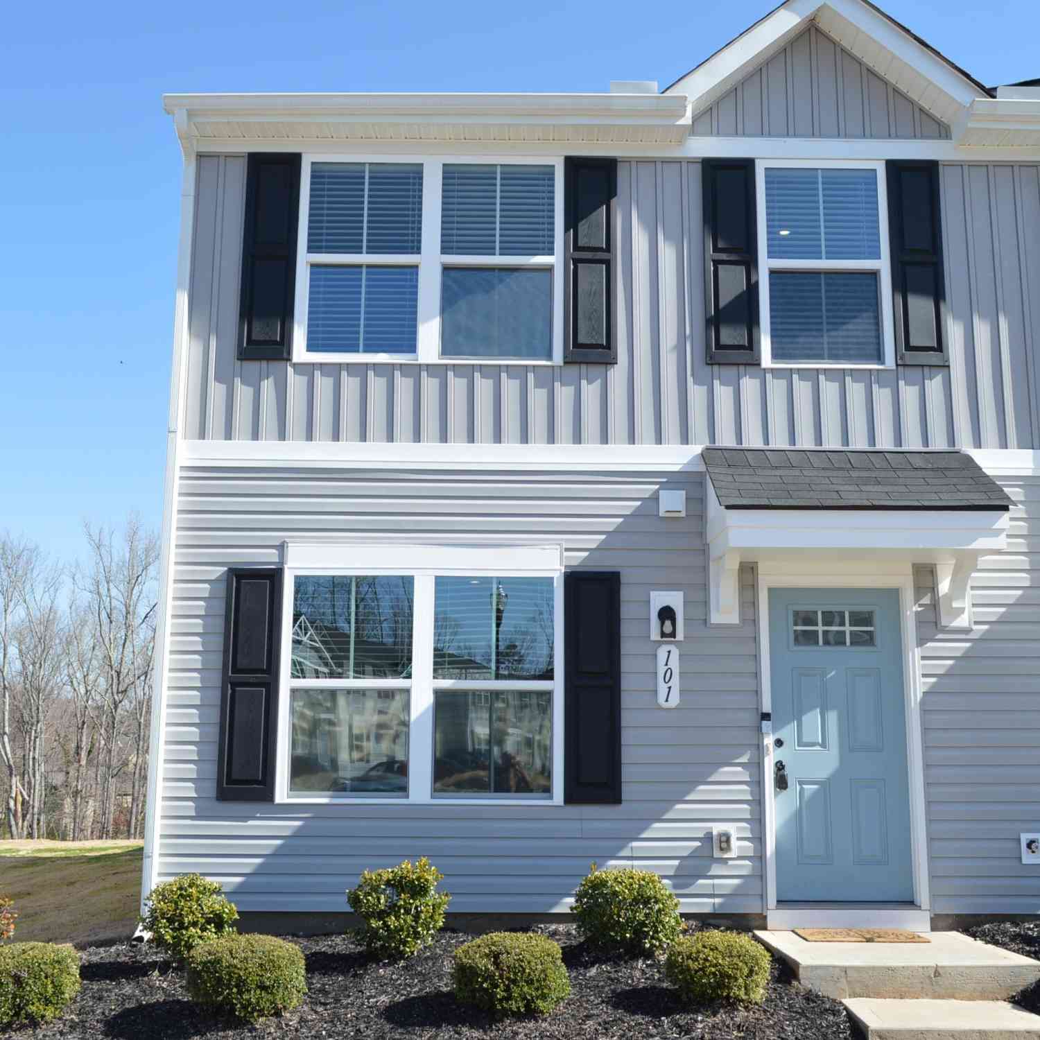 Townhouse For Rent - 101 Forthside<br/> Greer, SC 29651