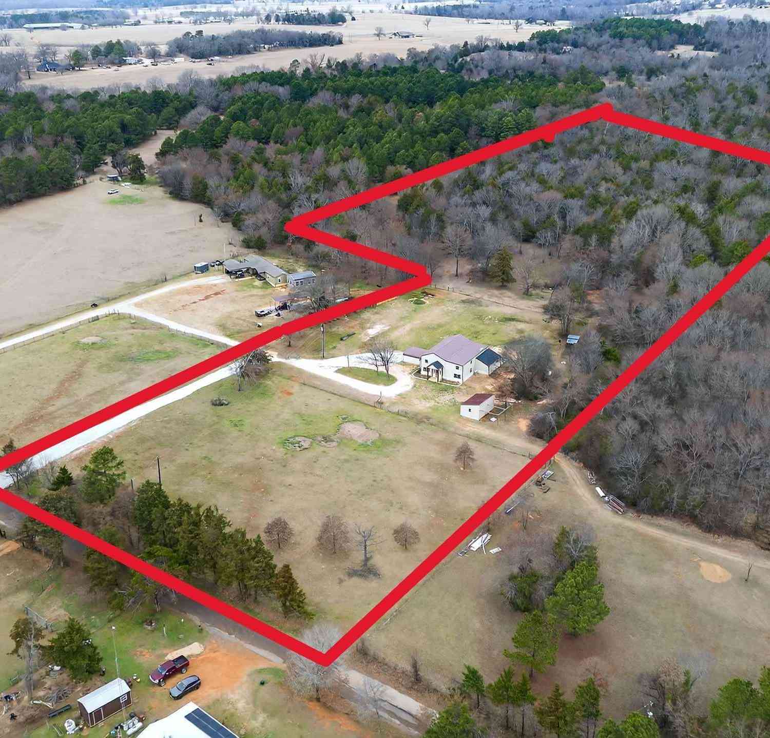 Homes For Sale - 3406 County Road 415<br/> Tyler, TX 75704