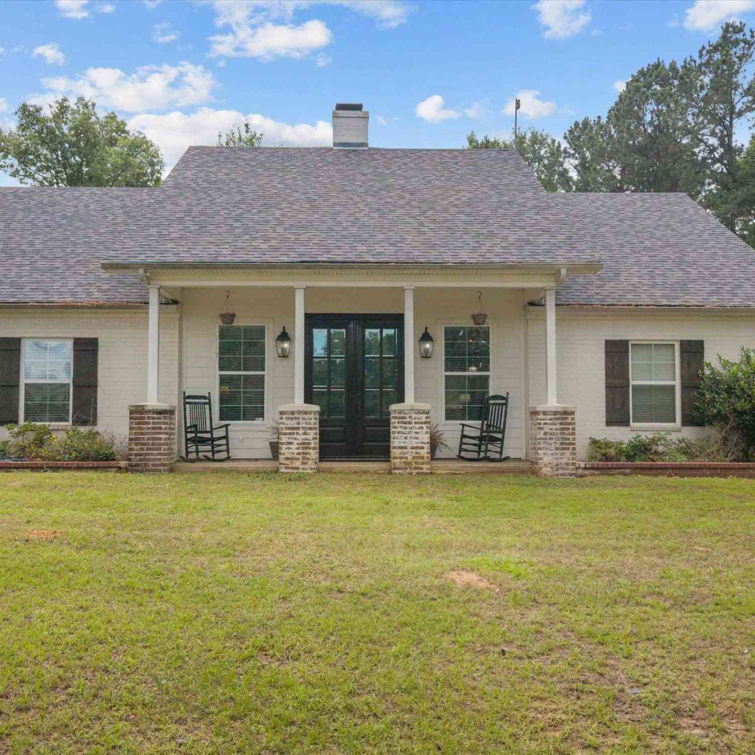Homes For Sale - 12075 County Road 452<br/> Lindale, TX 75771