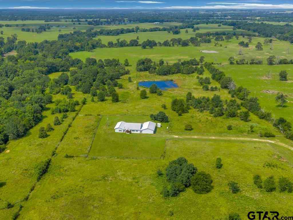 Homes For Sale - 664 County Road 3355<br/> Houston County, Crockett, TX 75835