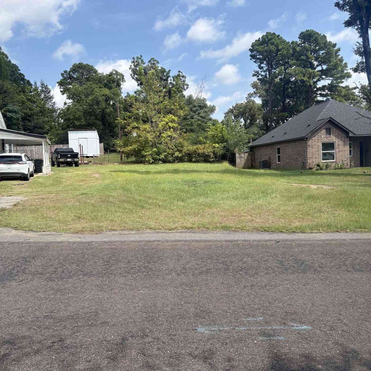 Vacant Land For Sale - 1615 W Shawnee<br/> Tyler, TX 75702
