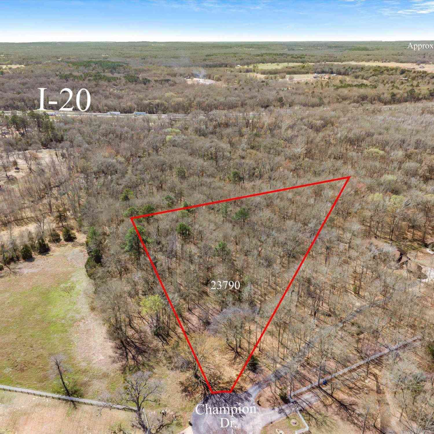 Homes For Sale - 23790 Champion Drive<br/> Lindale, TX 75771