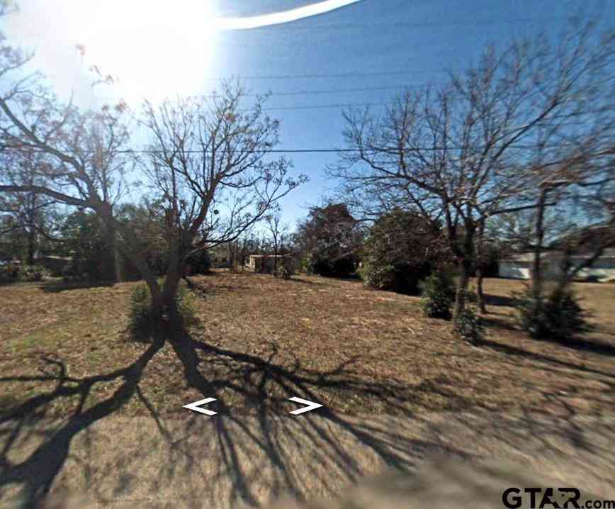 Homes For Sale - 3104 Carden Ln<br/> Tyler, TX 75701