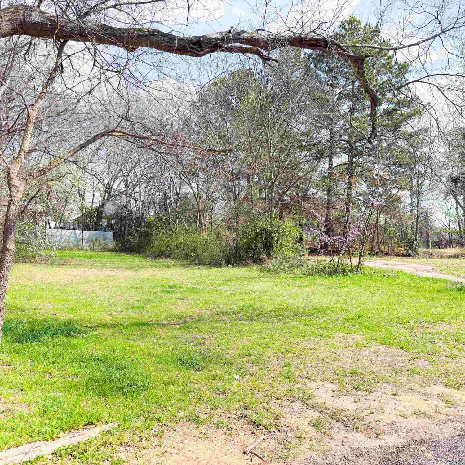 Homes For Sale - 2509 N Tenneha Ave<br/> Tyler, TX 75702