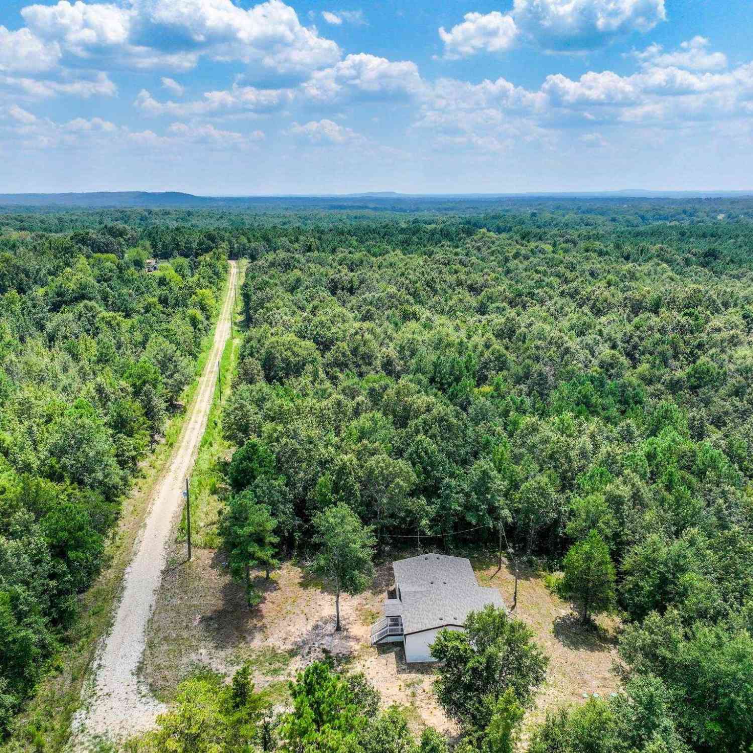 Homes For Sale - 175 Private Road 3900 Rd N/sid<br/> Gilmer, TX 75644