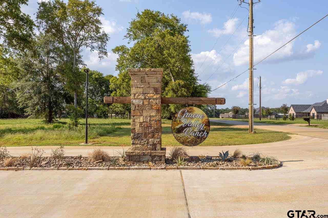 Homes For Sale - 12372 Madison Crossing<br/> Bullard, TX 75757