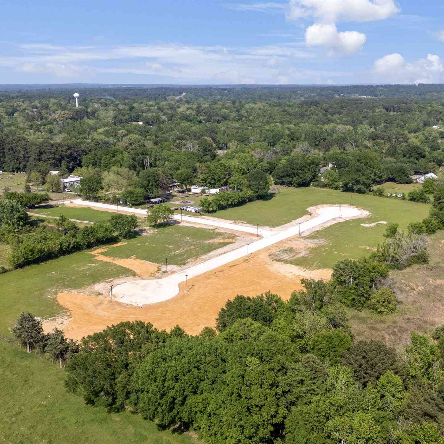 Homes For Sale - 106 W Teal Drive<br/> Troup, TX 75789