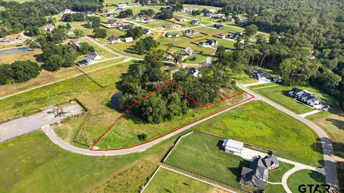 Homes For Sale - 21343 Gatlinburg Rd.<br/> Smith County, Bullard, TX 75757