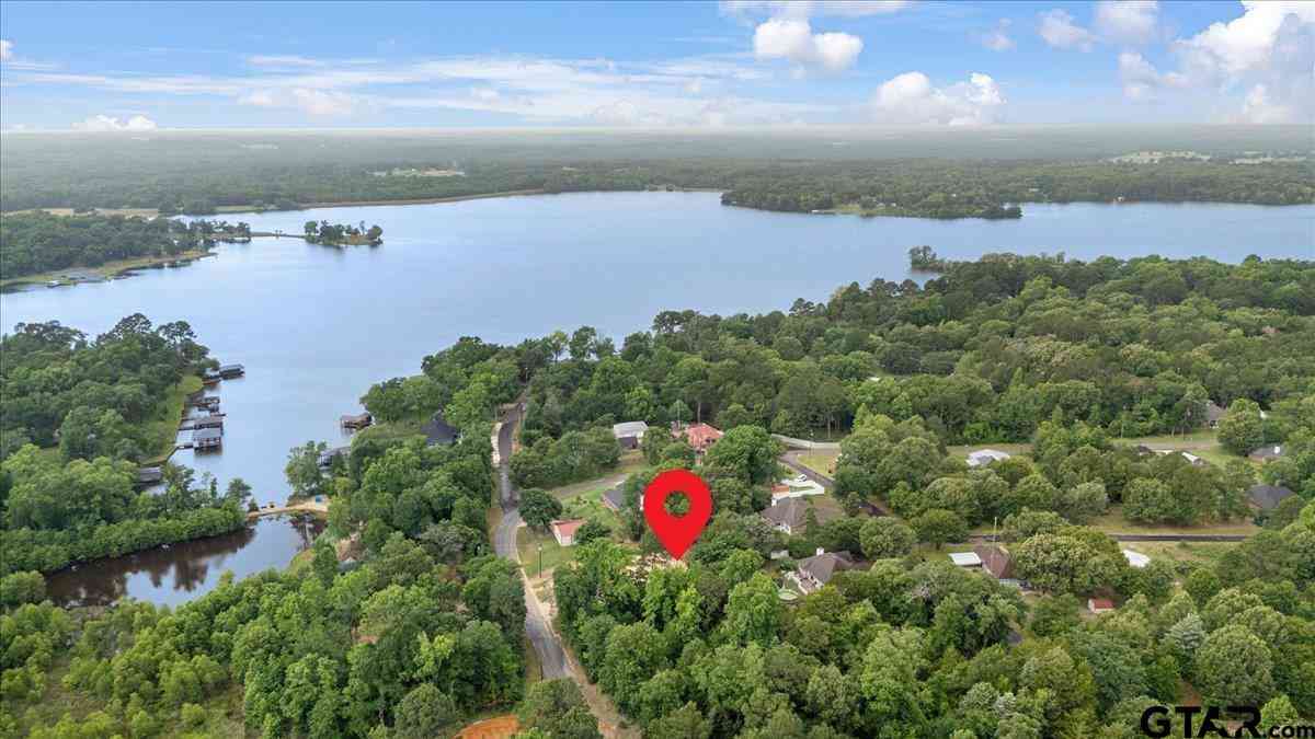 Homes For Sale - 226 County Road 2267<br/> Mineola, TX 75773