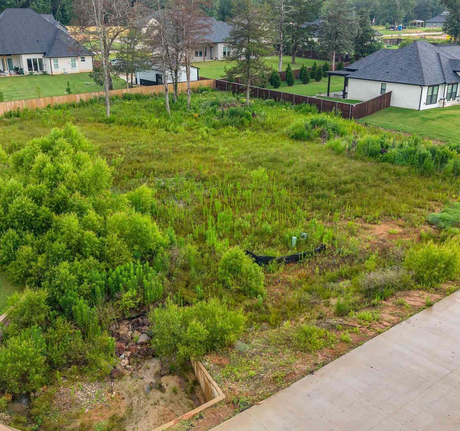 Homes For Sale - 14564 Woodland Creek Dr<br/> Tyler, TX 75706