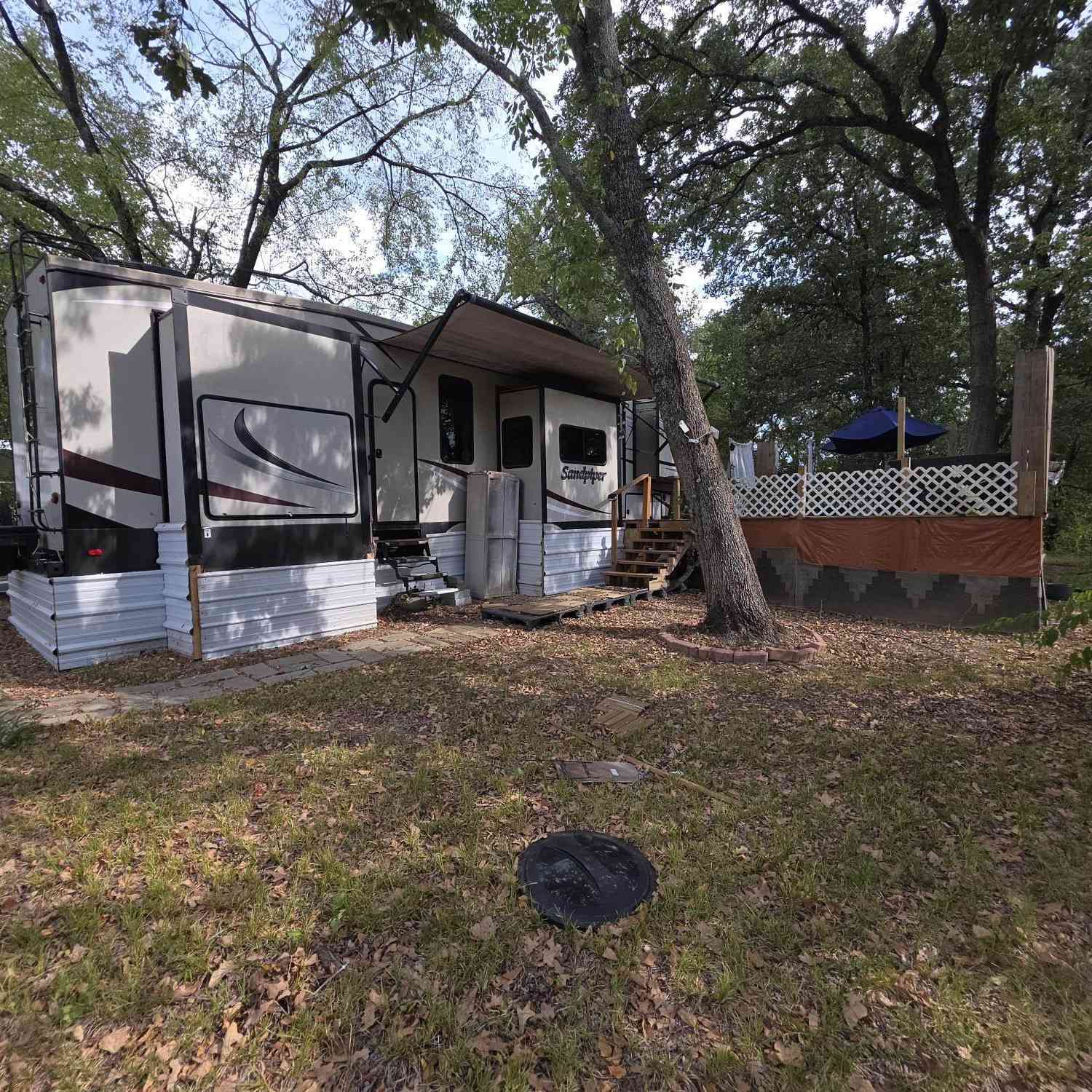 Homes For Sale - 129 Tejas<br/> Quitman, TX 75783