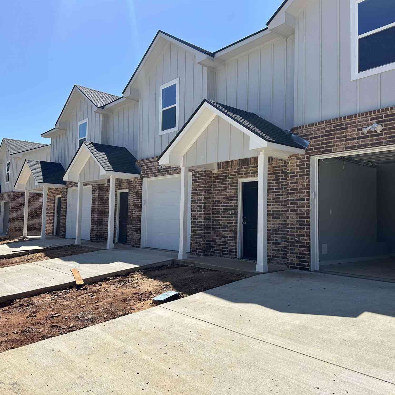 Multifamily For Sale - 500 Mt. Sylvan St.<br/> Lindale, TX 75771