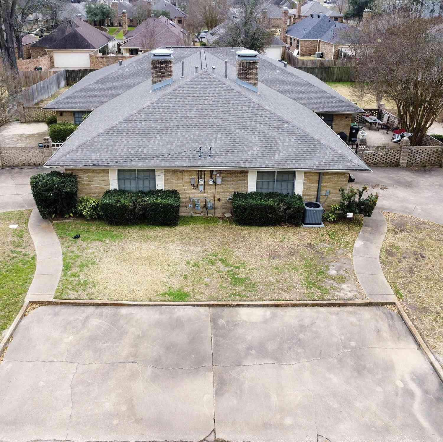Multifamily For Sale - 113 & 115 E Heritage Drive<br/> Tyler, TX 75703