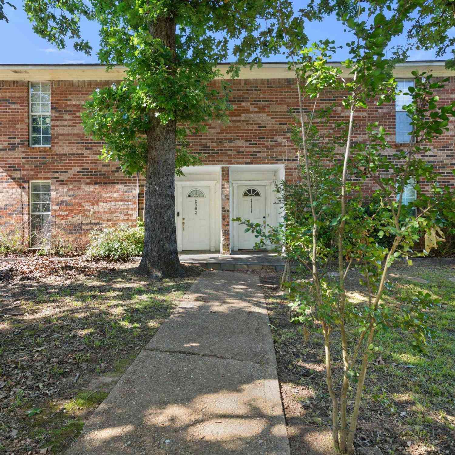Multifamily For Sale - 2302/2304 Aberdeen Dr<br/> Tyler, TX 75703