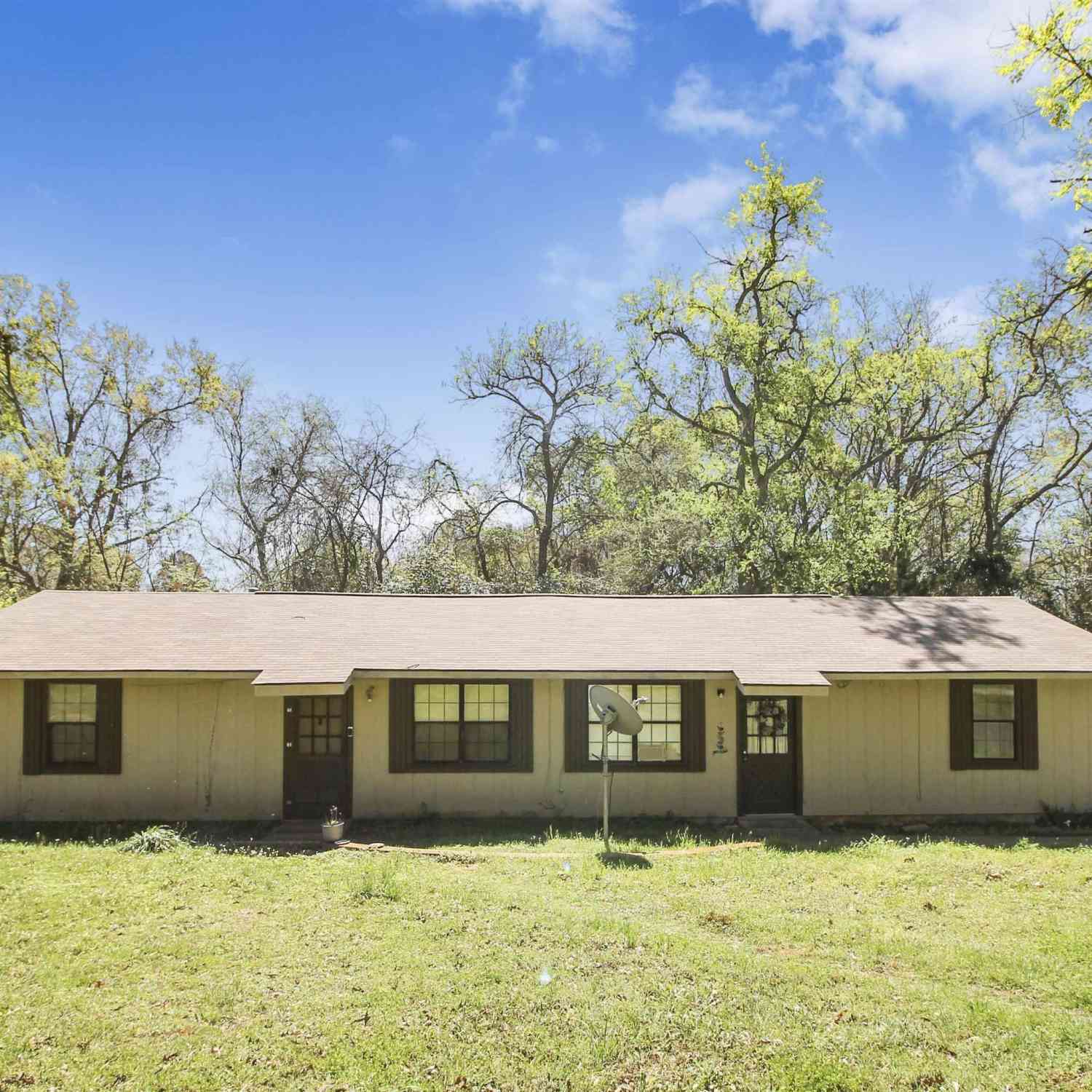 Multifamily For Sale - 417 A/B Myrtle Dr<br/> Cherokee County, Jacksonville, TX 75766
