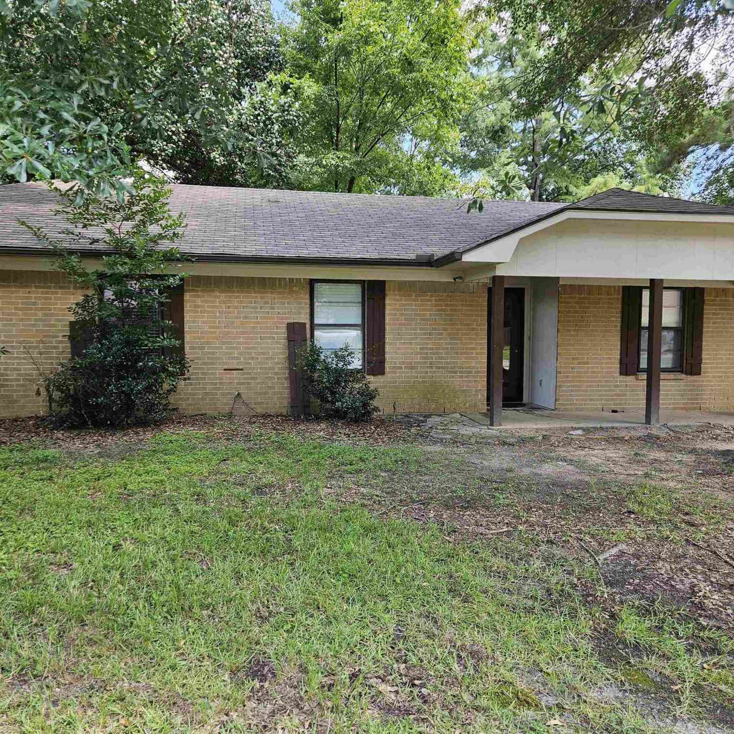 Homes For Sale - 16455 Red Fern Rd<br/> Tyler, TX 75703
