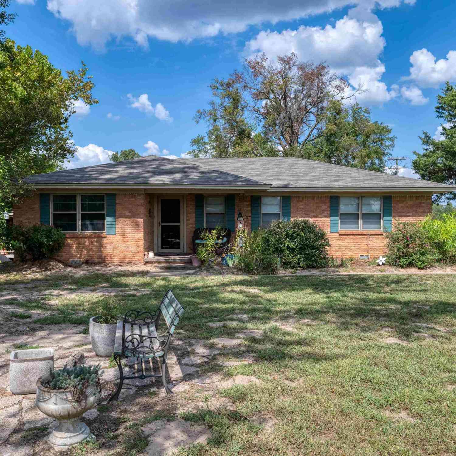 Homes For Sale - 14114 Hwy 64w<br/> Tyler, TX 75704